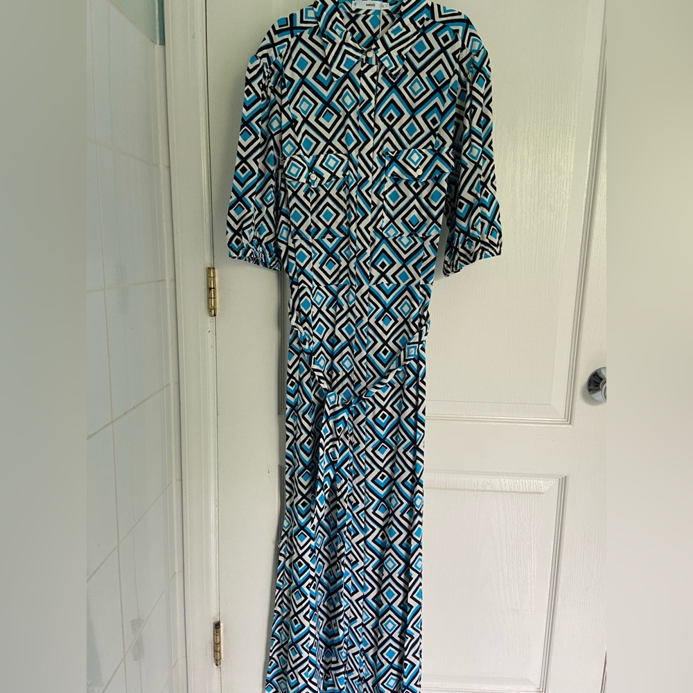 Brand new Mango dress. Size L